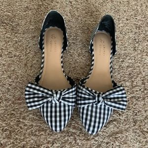 Lauren Conrad bow flats